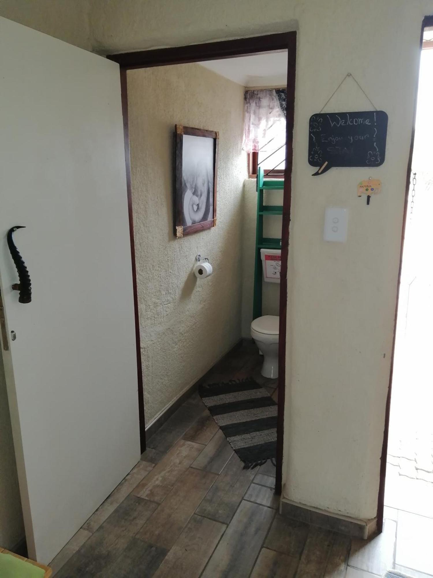 Ann'S Lodge & Camping Kamanjab Dış mekan fotoğraf